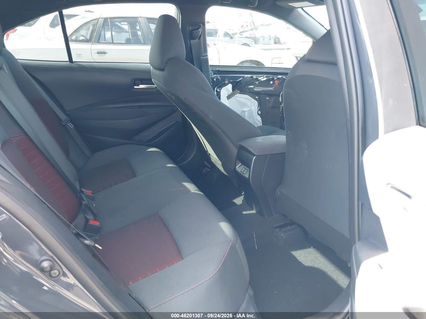 TOYOTA COROLLA - zdjęcie 8