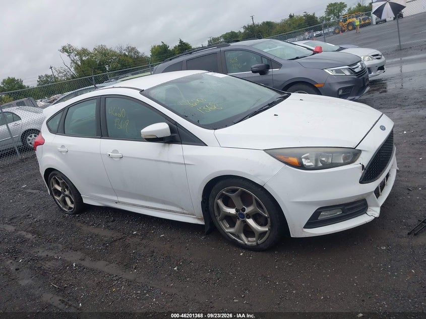 FORD FOCUS ST 2016 VIN 1FADP3L91GL250175