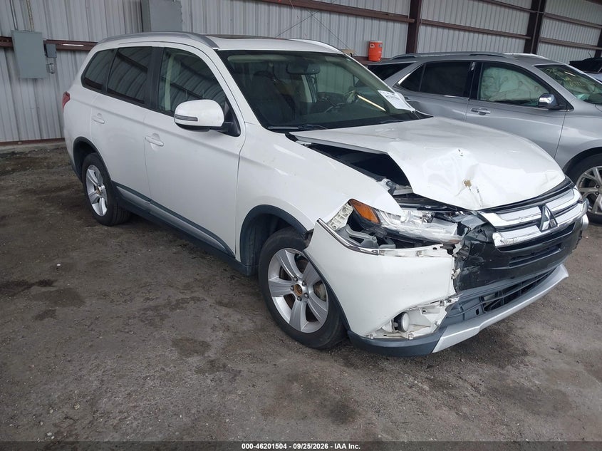 2017 MITSUBISHI OUTLANDER SE/SEL