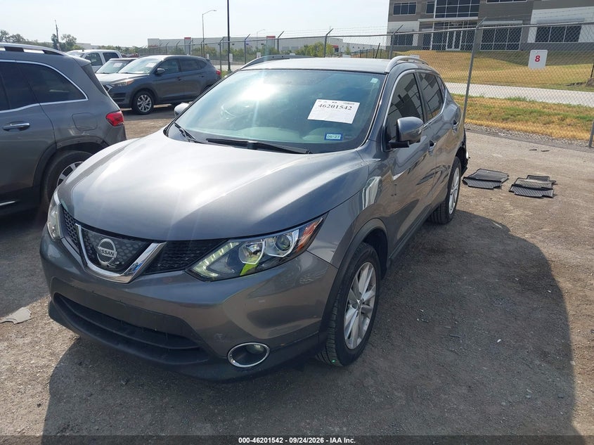 Vin: jn1bj1cp6jw184625, lot: 46701454, nissan rogue sport sv 20182