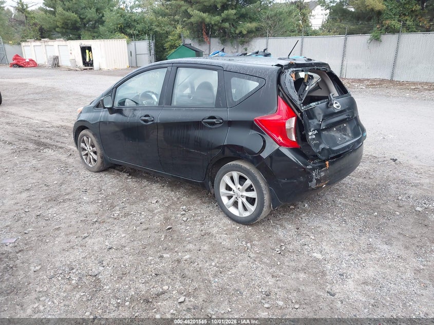 2015 NISSAN VERSA NOTE SL · Фото 3