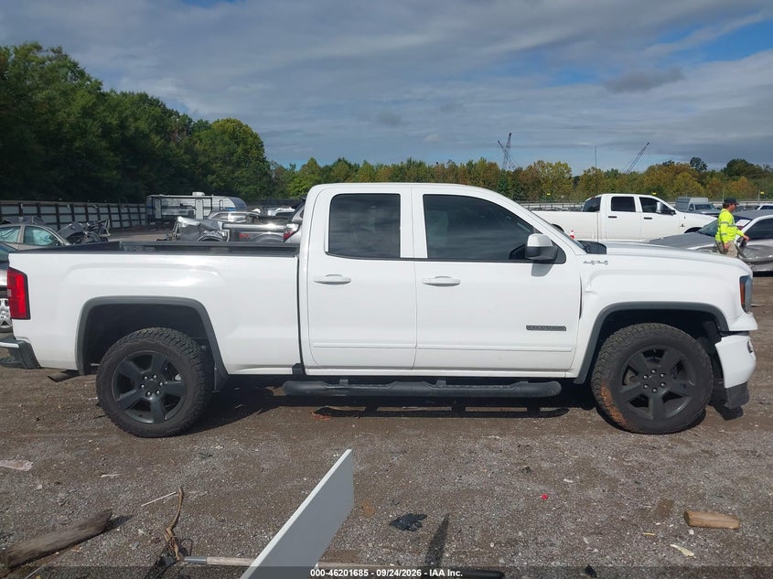 GMC SIERRA 1500 - zdjęcie 13