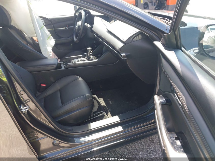 2025 MAZDA MAZDA3 2.5 S PREFERRED · Фото 5