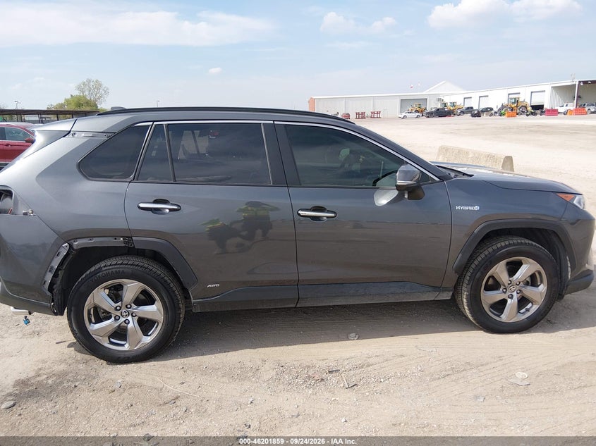TOYOTA RAV4 HYBRID - zdjęcie 13