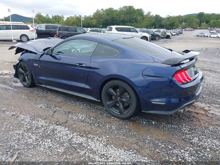 FORD MUSTANG - zdjęcie 3