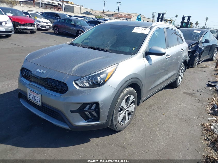 Vin: kndcb3lc6n5505548, lot: 46701870, kia niro lx 20222