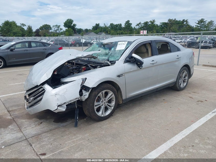 Vin: 1fahp2e80gg119845, lot: 46701879, ford taurus sel 20162
