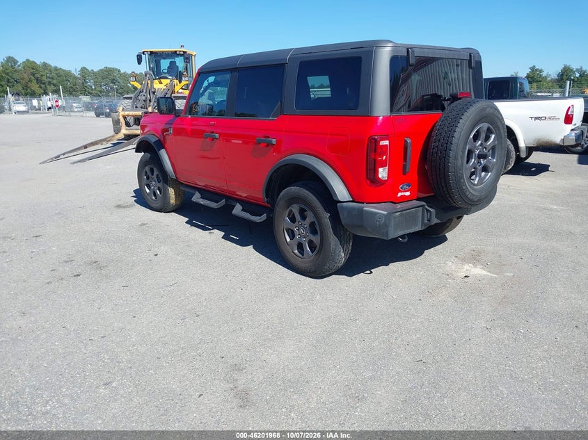 2023 FORD BRONCO BIG BEND · Фото 3