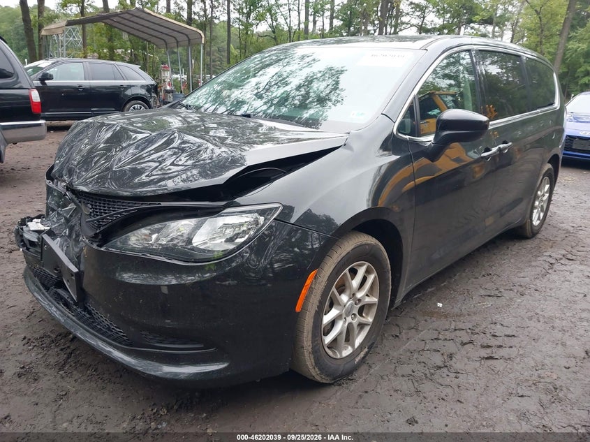 Vin: 2c4rc1cg5nr102825, lot: 46701951, chrysler voyager lx 20222