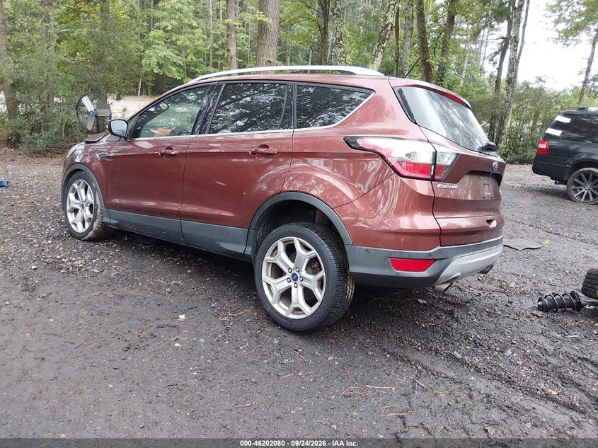 Vin: 1fmcu9j9xjua39834, lot: 46701992, ford escape titanium 20183