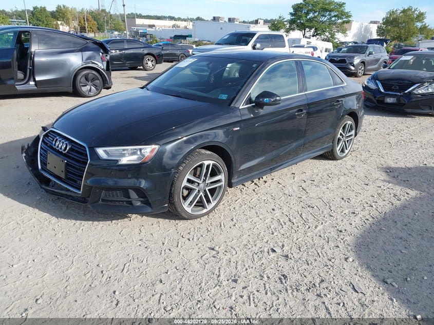 Vin: wauj8gff7j1008185, lot: 46702041, audi a3 2.0t premium/2.0t tech premium 20182