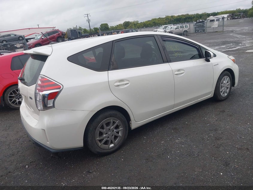 Vin: jtdzn3eu0fj026171, lot: 46702047, toyota prius v three 20154
