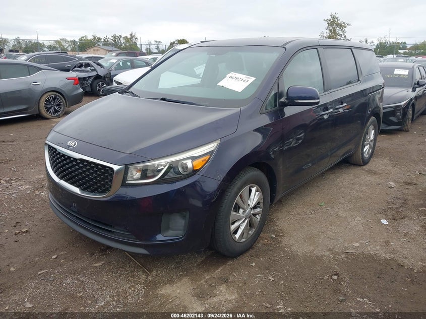 Vin: kndmb5c16j6406800, lot: 46702055, kia sedona lx 20182