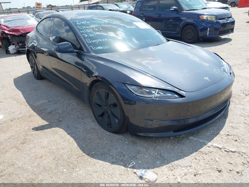 2025 Tesla Model 3 Long Range Rear-Wheel Drive/Standard Rear-Wheel Drive