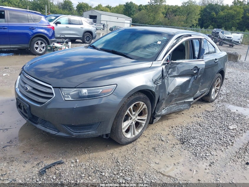 Vin: 1fahp2d86fg160139, lot: 46702276, ford taurus se 20152