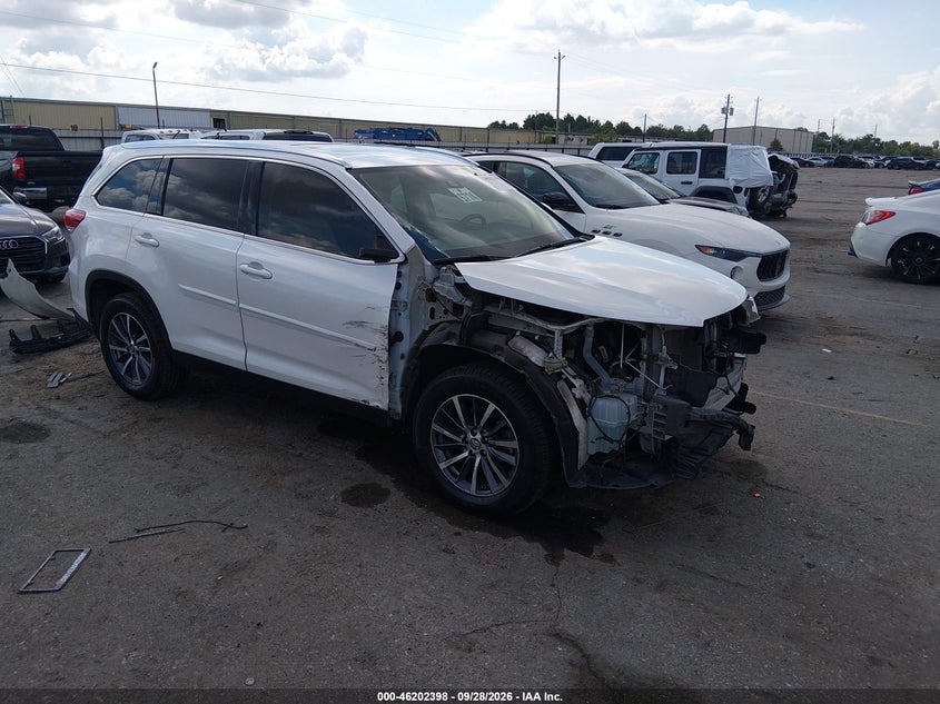 TOYOTA HIGHLANDER - zdjęcie 1