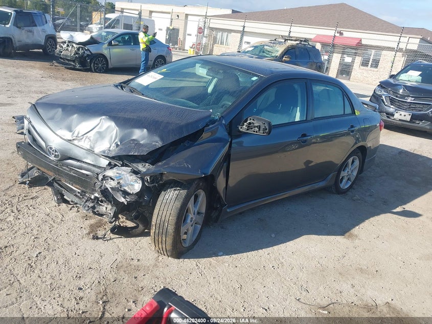 Vin: 2t1bu4ee1bc664292, lot: 46702312, toyota corolla s 20112
