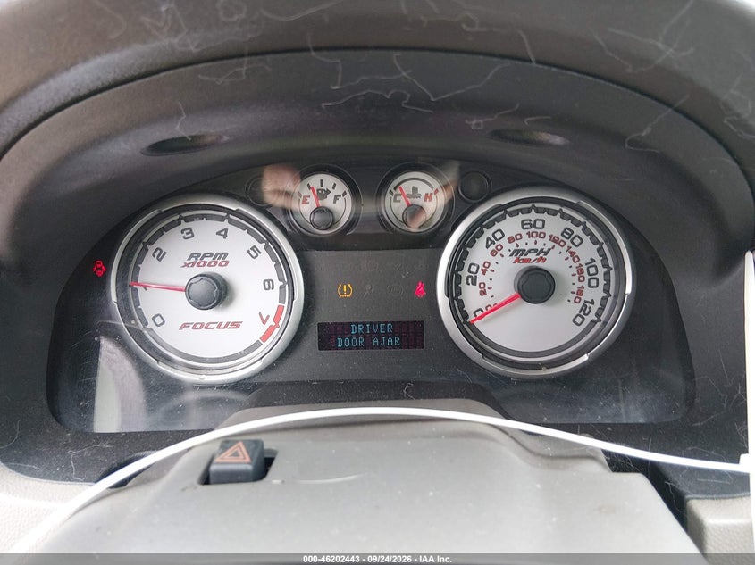 2010 FORD FOCUS S · Фото 7