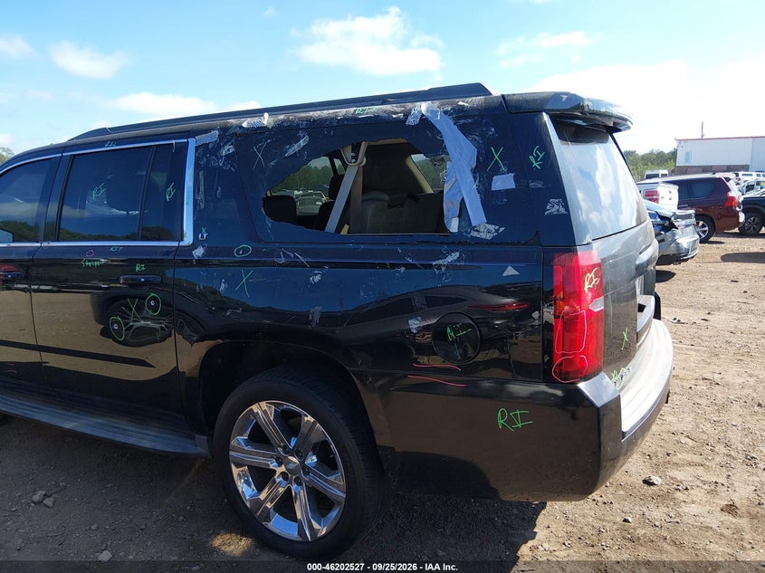 2015 CHEVROLET SUBURBAN 1500 LT · Фото 17