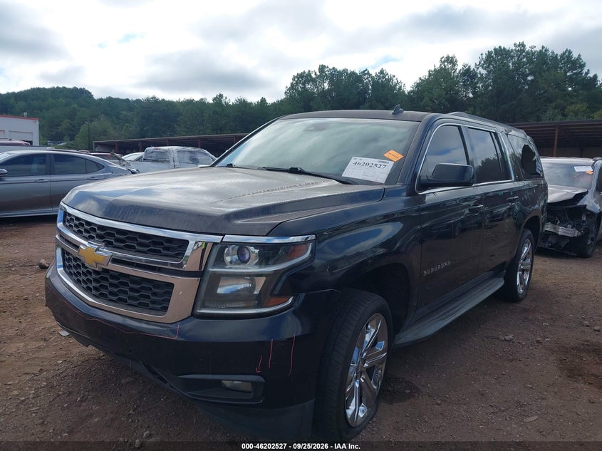2015 CHEVROLET SUBURBAN 1500 LT · Фото 2