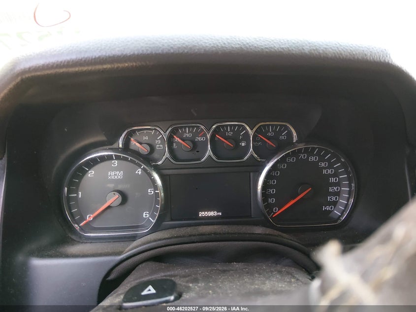 2015 CHEVROLET SUBURBAN 1500 LT · Фото 7