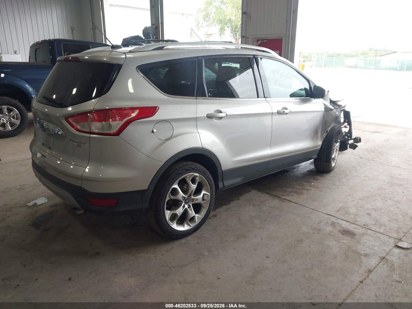 Vin: 1fmcu9jx4eub77910, lot: 46702445, ford escape titanium 20144