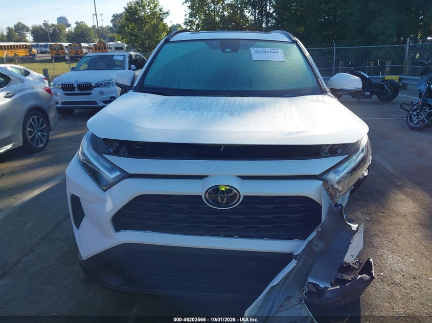 TOYOTA RAV4 - zdjęcie 12