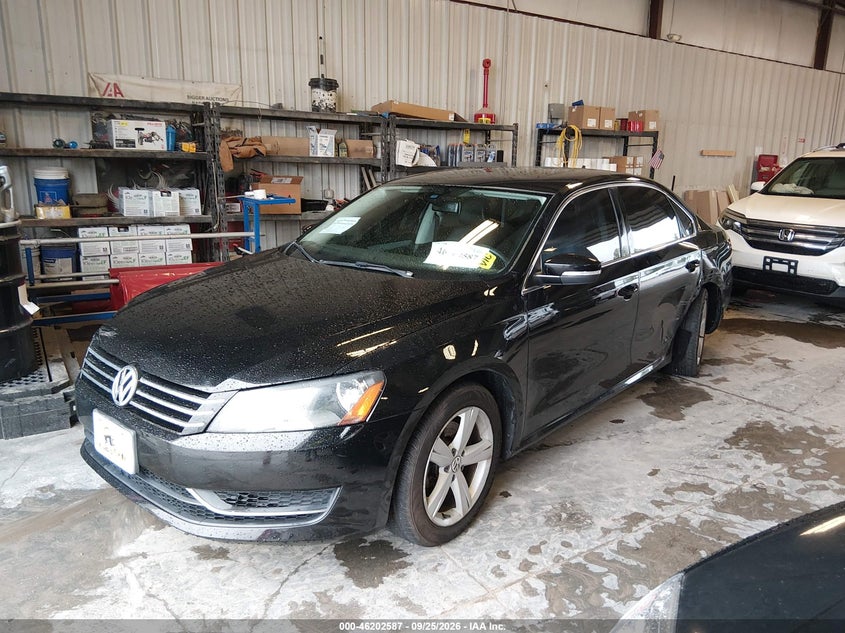 Vin: 1vwbp7a32dc115349, lot: 46702500, volkswagen passat se w/sunroof   nav 20132