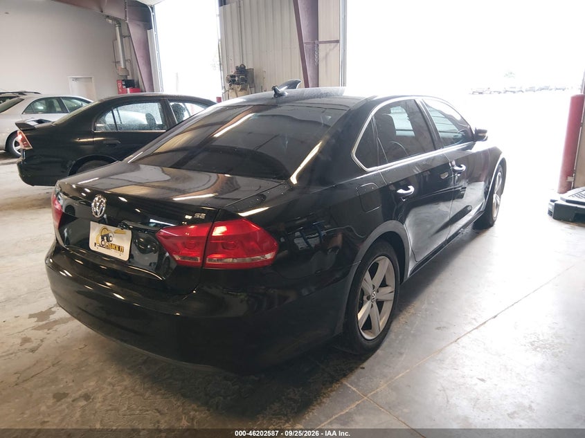Vin: 1vwbp7a32dc115349, lot: 46702500, volkswagen passat se w/sunroof   nav 20134
