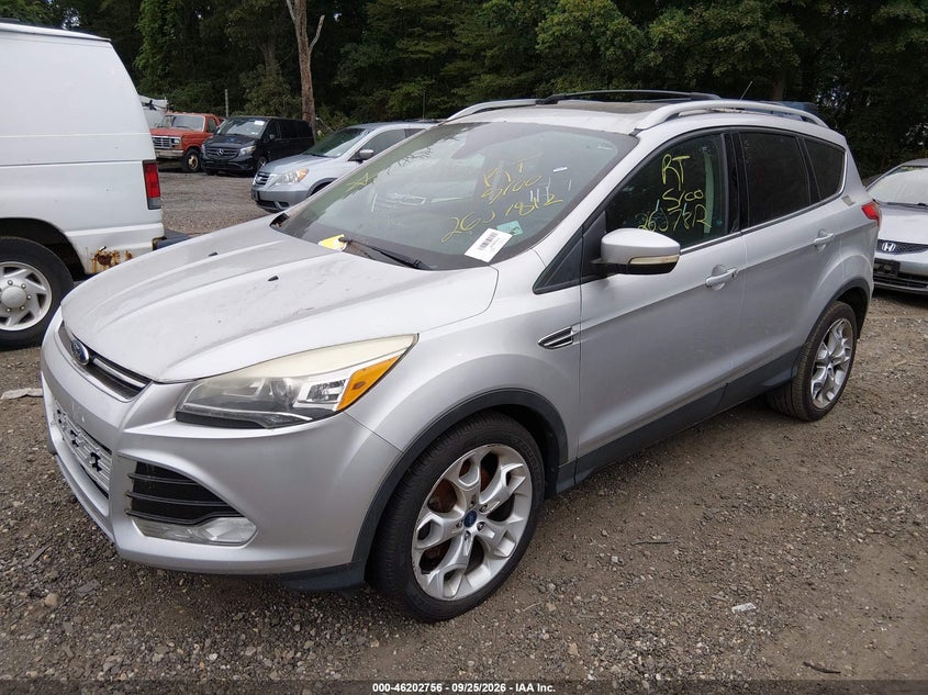2013 Ford Escape, Front End, IAAI, VIN 1FMCU9J98DUC30558 — photo 2