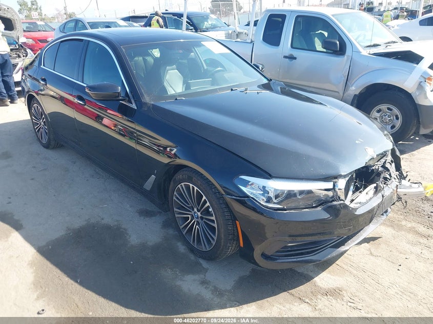 Vin: wbaja9c52jb252381, lot: 46702682, bmw 530e iperformance 2018 img_1