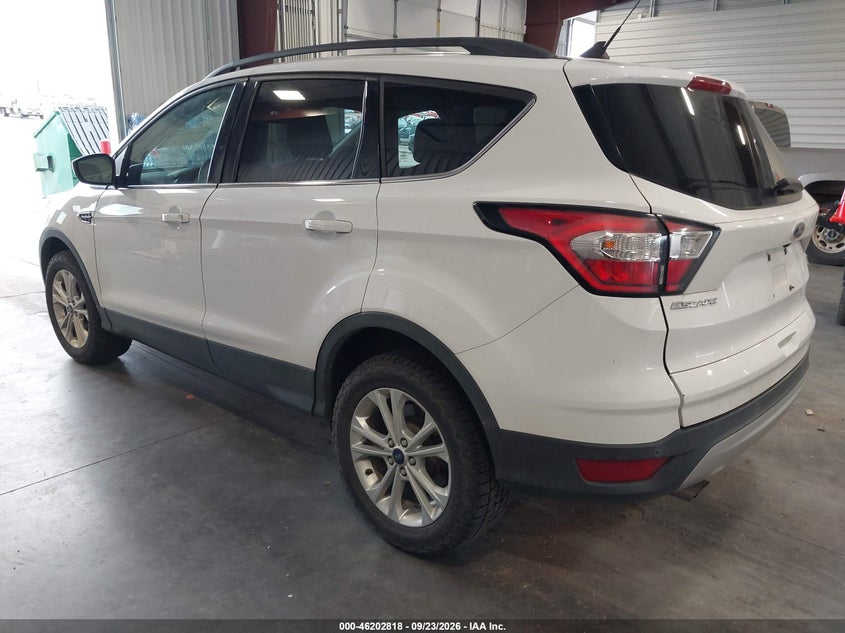 Vin: 1fmcu9gdxjuc62399, lot: 46702730, ford escape se 20183