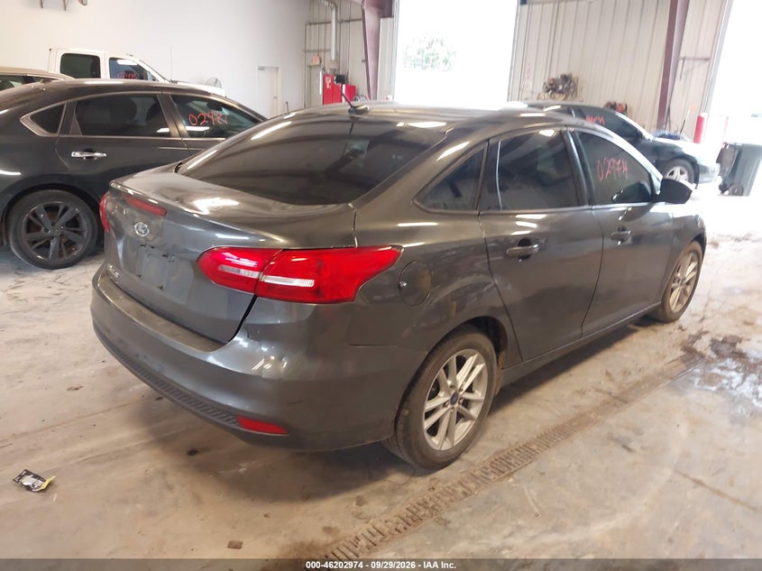 Vin: 1fadp3f21fl317483, lot: 46702886, ford focus se 20154
