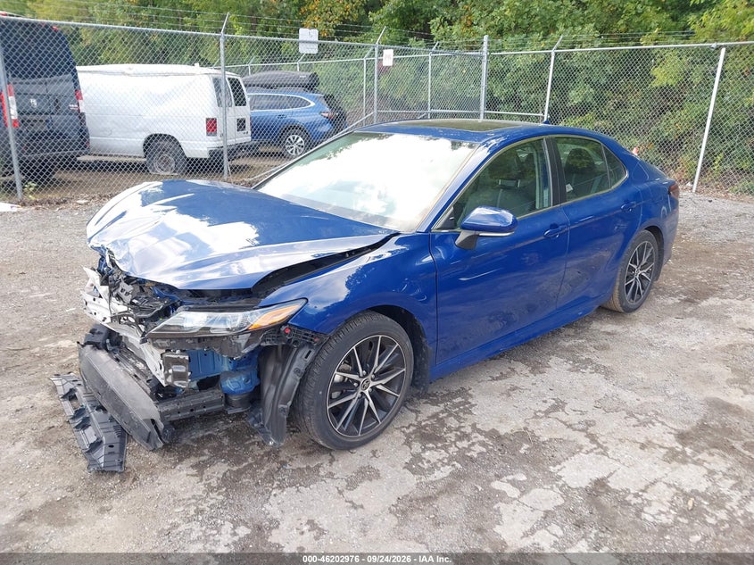 Vin: 4t1s11ak2pu122739, lot: 46702888, toyota camry se 20232