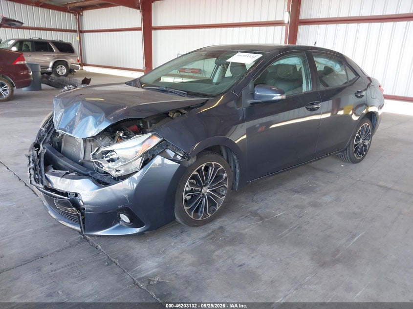 2015 Toyota Corolla, Удар спереду, IAAI, VIN 5YFBURHE8FP331053 — фото 2