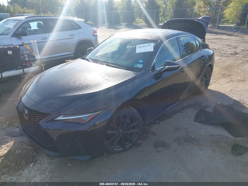 Vin: jthbz1e26r5036627, lot: 46703063, lexus is 350 f sport design 20242