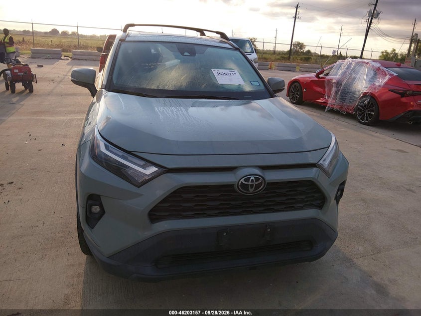 TOYOTA RAV4 - zdjęcie 13