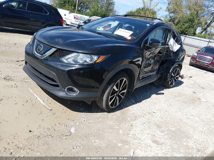 Vin: jn1bj1cr8jw600689, lot: 46703100, nissan rogue sport sl 20182
