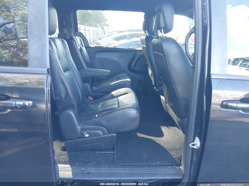 2019 DODGE GRAND CARAVAN GT · Фото 8