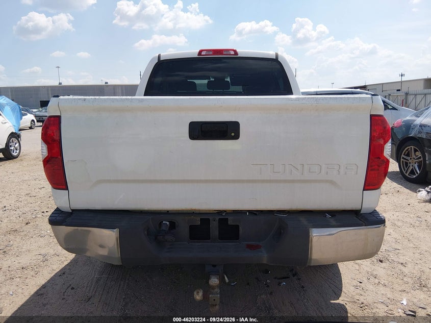TOYOTA TUNDRA - zdjęcie 17