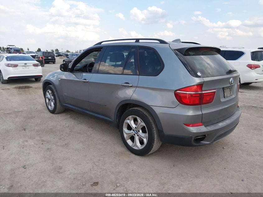 Vin: 5uxzv8c58d0c15826, lot: 46703330, bmw x5 xdrive50i 20133