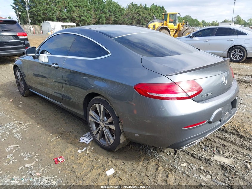 Vin: wddwj4kb1hf440840, lot: 46703368, mercedes-benz c 300 4matic 20173