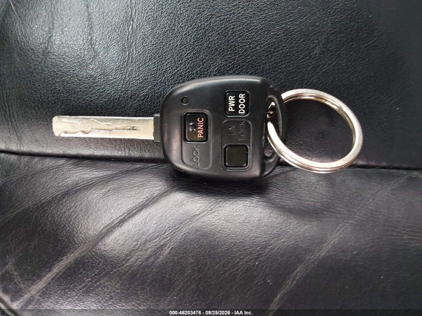 LEXUS RX 330 2006 VIN 2T2HA31U76C092012