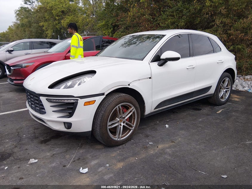 2015 PORSCHE MACAN auction photo 2
