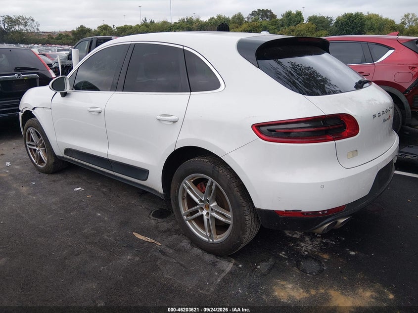 2015 PORSCHE MACAN auction photo 3