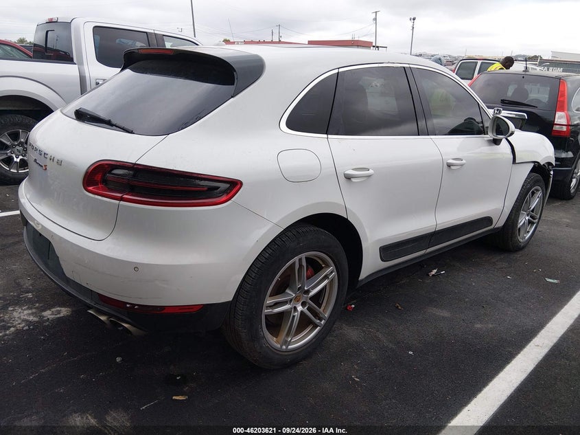 2015 PORSCHE MACAN auction photo 4