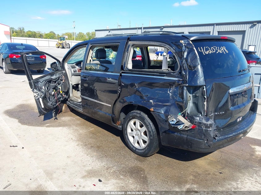 Vin: 2a4rr5d15ar310109, lot: 46703560, chrysler town & country touring 20103