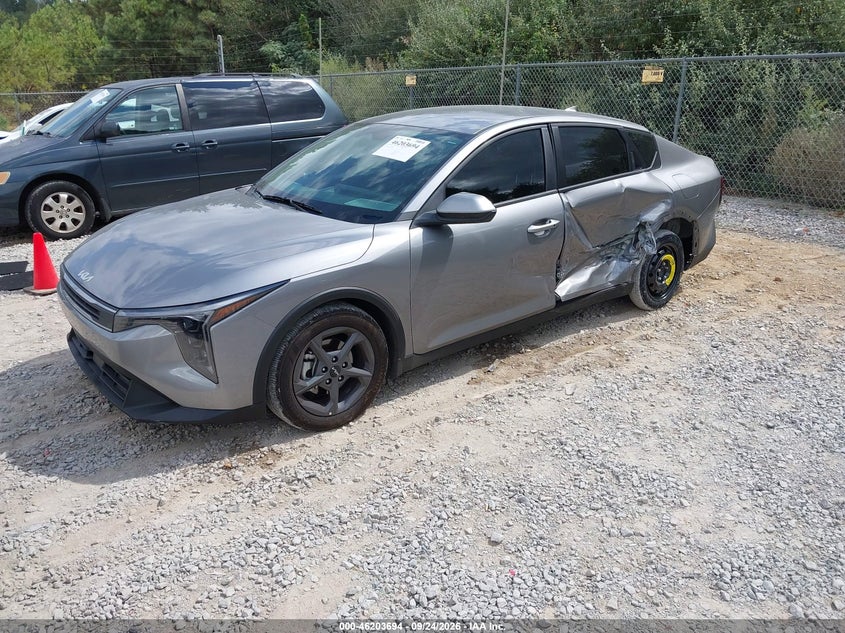 Vin: 3kpft4de7se188895, lot: 46703606, kia k4 lxs 20252