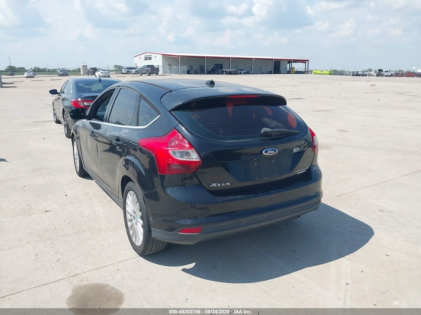 Vin: 1fahp3n2xcl428774, lot: 46703668, ford focus titanium 20123