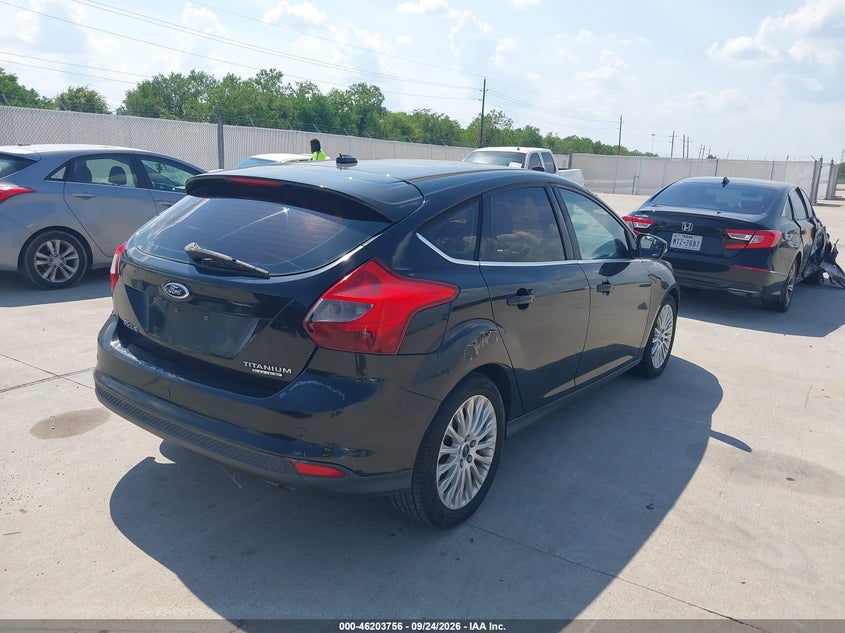Vin: 1fahp3n2xcl428774, lot: 46703668, ford focus titanium 20124